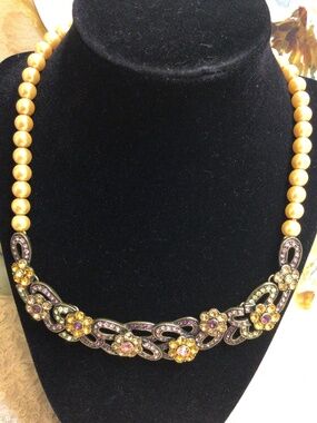 Simulated Pearl Choker Stone-encrusted Bib Panel Statement Necklace